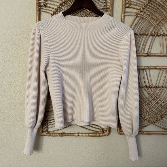 Lulus Tops - Lulus Beige Ribbed Balloon Sleeve Sweater Top Women's Sz M B41